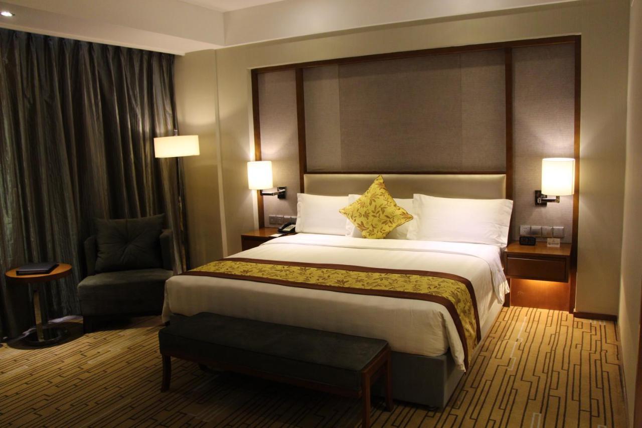 The Longemont Shenyang Hotel Exterior photo